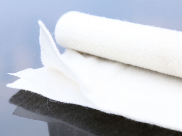 復(fù)合土工膜