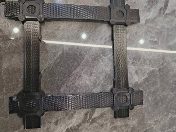 鎖扣式土工格柵應(yīng)用場景