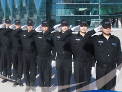 商場(chǎng)保安服務(wù)